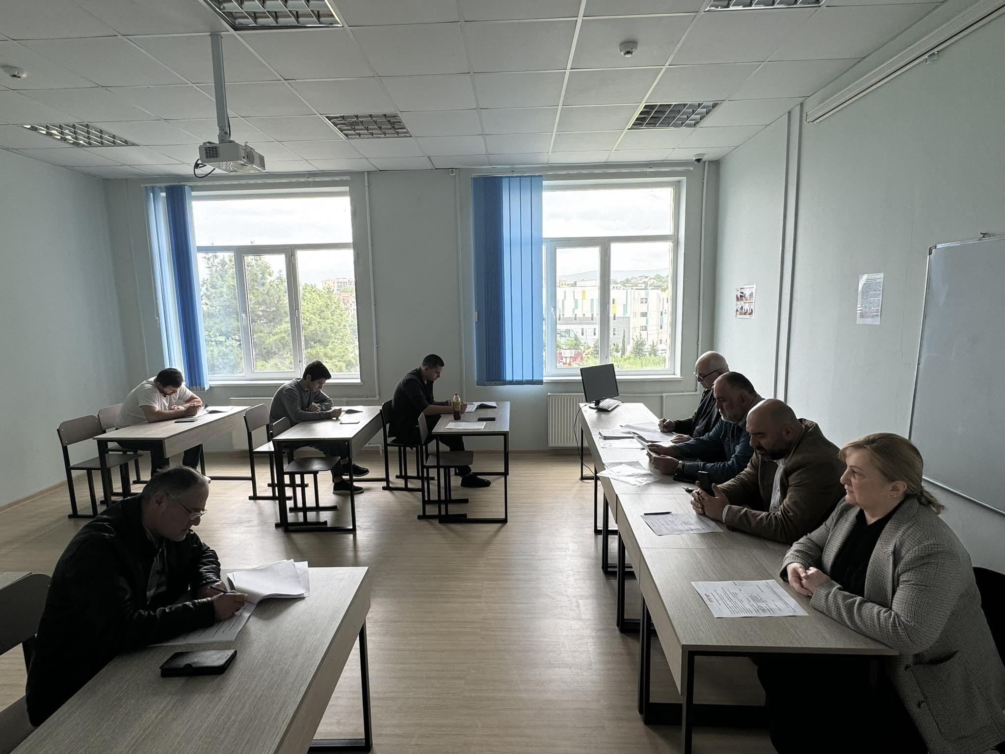 ა(ა)იპ სარკინიგზო ტრანსპორტის კოლეჯის ინტეგრირებულ პროფესიულ საგანმანათლებლო პროგრამების საკვალიფიკაციო გამოცდები